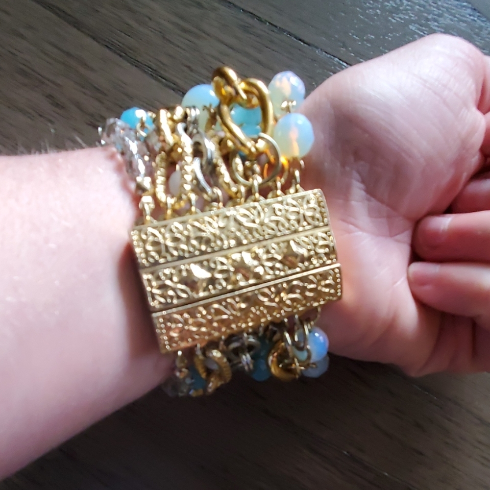 Beautiful Bracelet - Picture 2 of 3